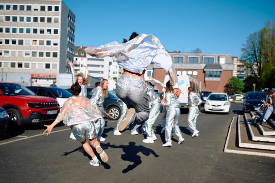 Inszenierung des Theaterstücks „Draußen“ Comedia Theater ©Nathan Dreessen